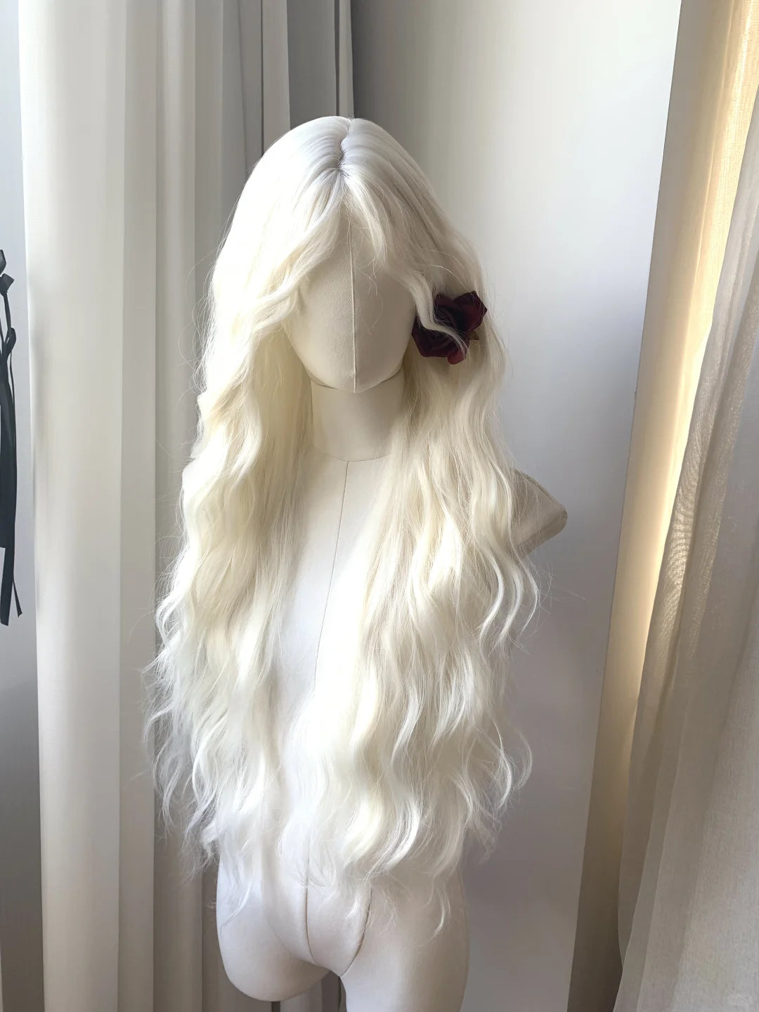 Wool Curly White Style Party Wig None Lace