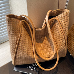 Large Capacity Women's Tote Bag - Retro Fashion Simple Shoulder Bag with Textured Design