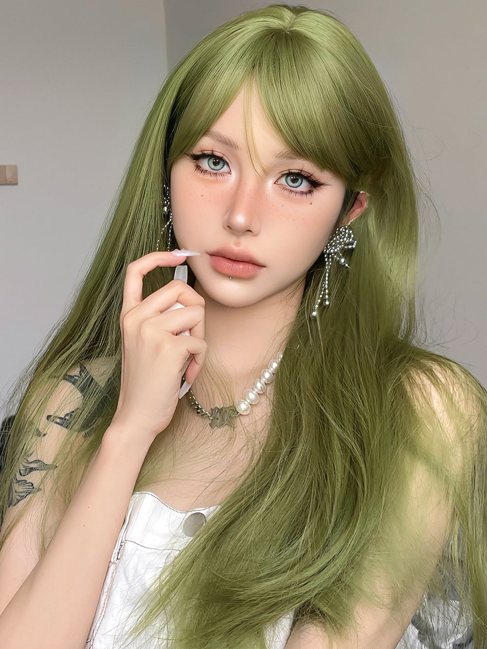 Green Long Straight Hair Fiber Wigs With Bang Style None Lace